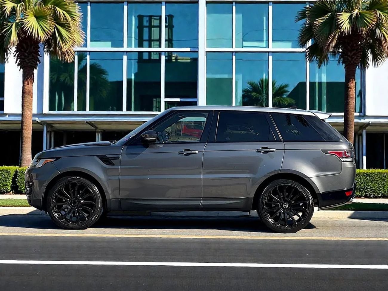 Land Rover Range Rover Sport 1,620 EMI PM | | HSE | WELL MAINTAINED