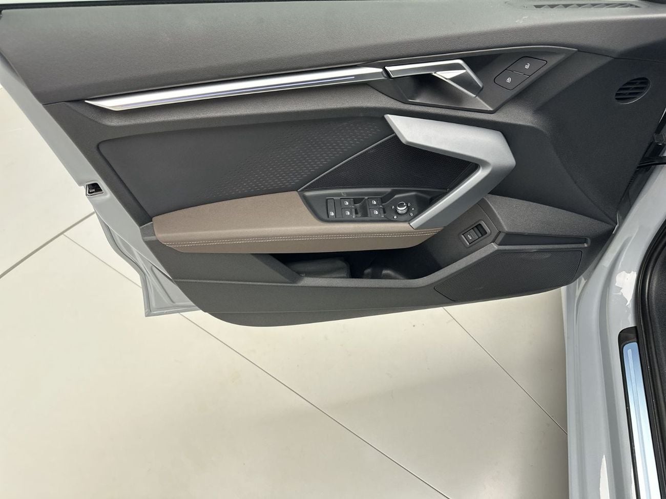 أودي A3 Sedan Advanced 35 TFSI 150hp Progress (Ref# 02212)