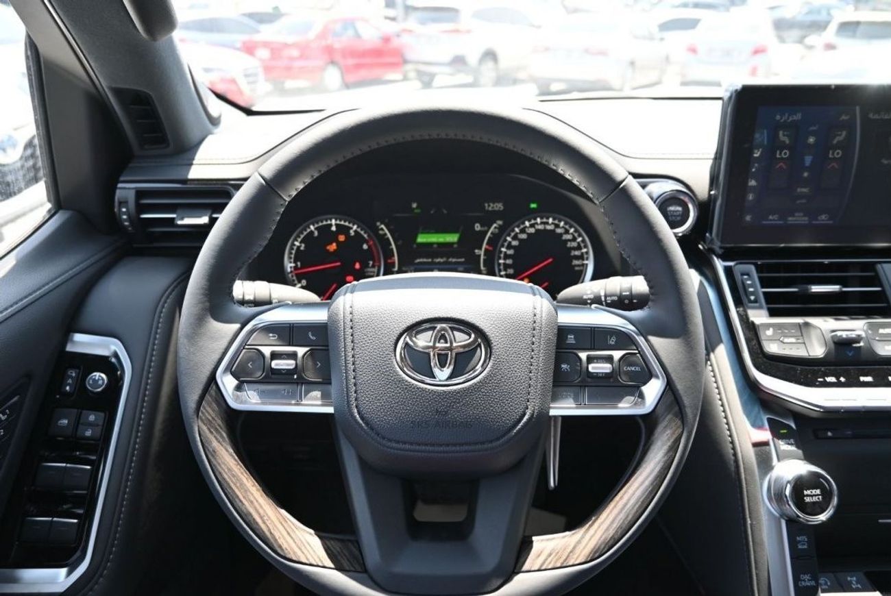 Toyota Land Cruiser Toyota Land Cruiser VXR 3.5L TwinTurbo V6 Petrol, Aerokit (New) Color Black Model 2024