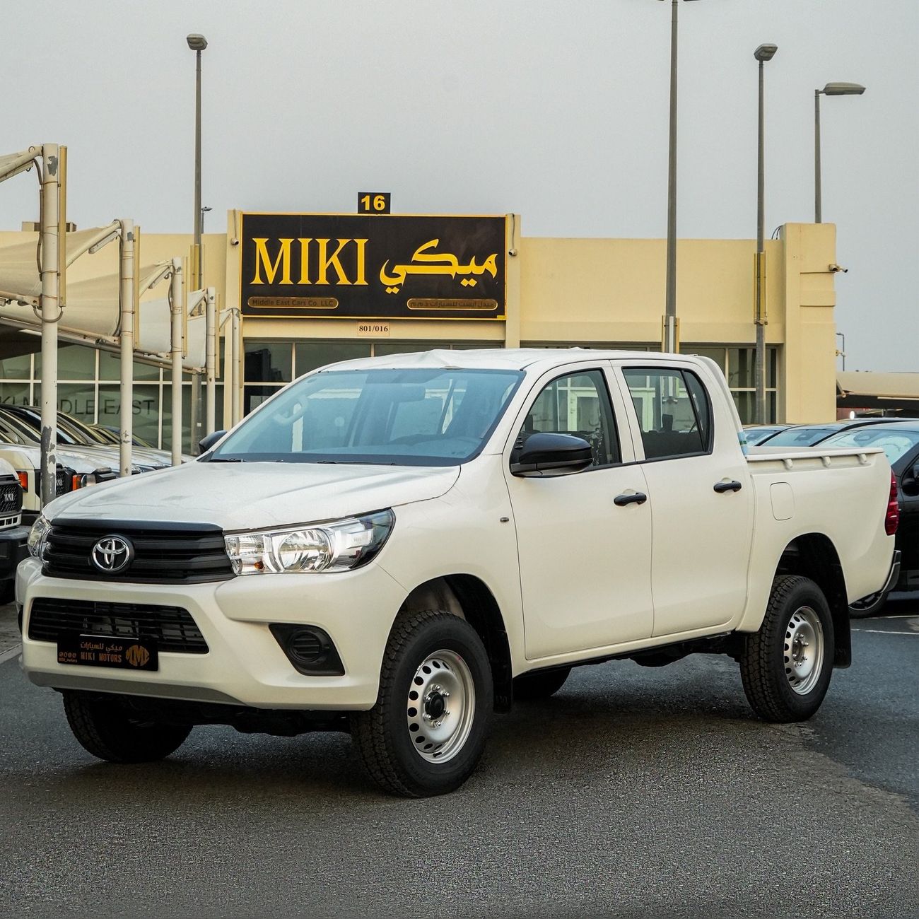 Toyota Hilux | 4x4 | 2.4 L | V4 | M/T | Diesel