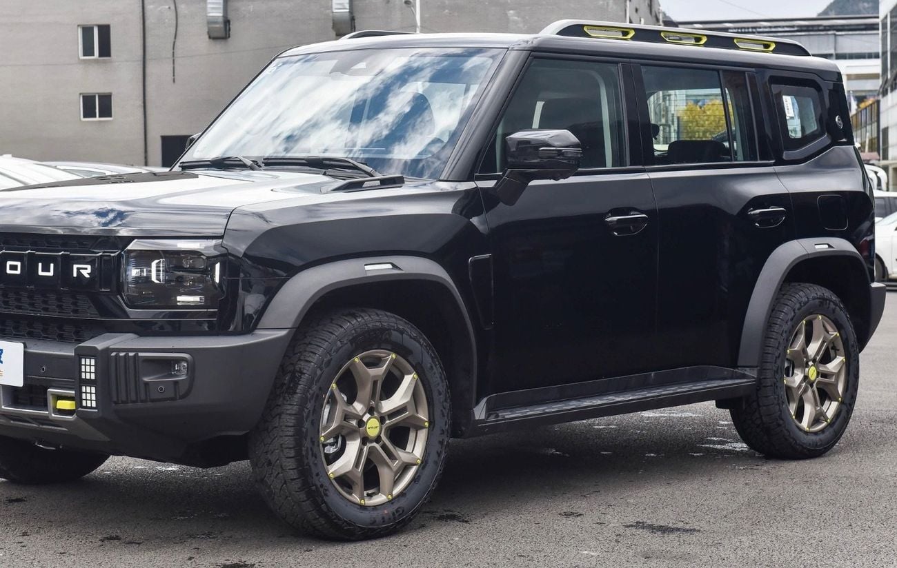 Jetour T2 Luxury Black-brown