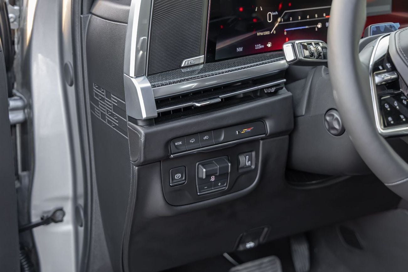 Cadillac Escalade Escalade-V 6.2L Cadillac Escalade | V | 2025 | GCC | Warranty available with Al Kendy + Service Cont