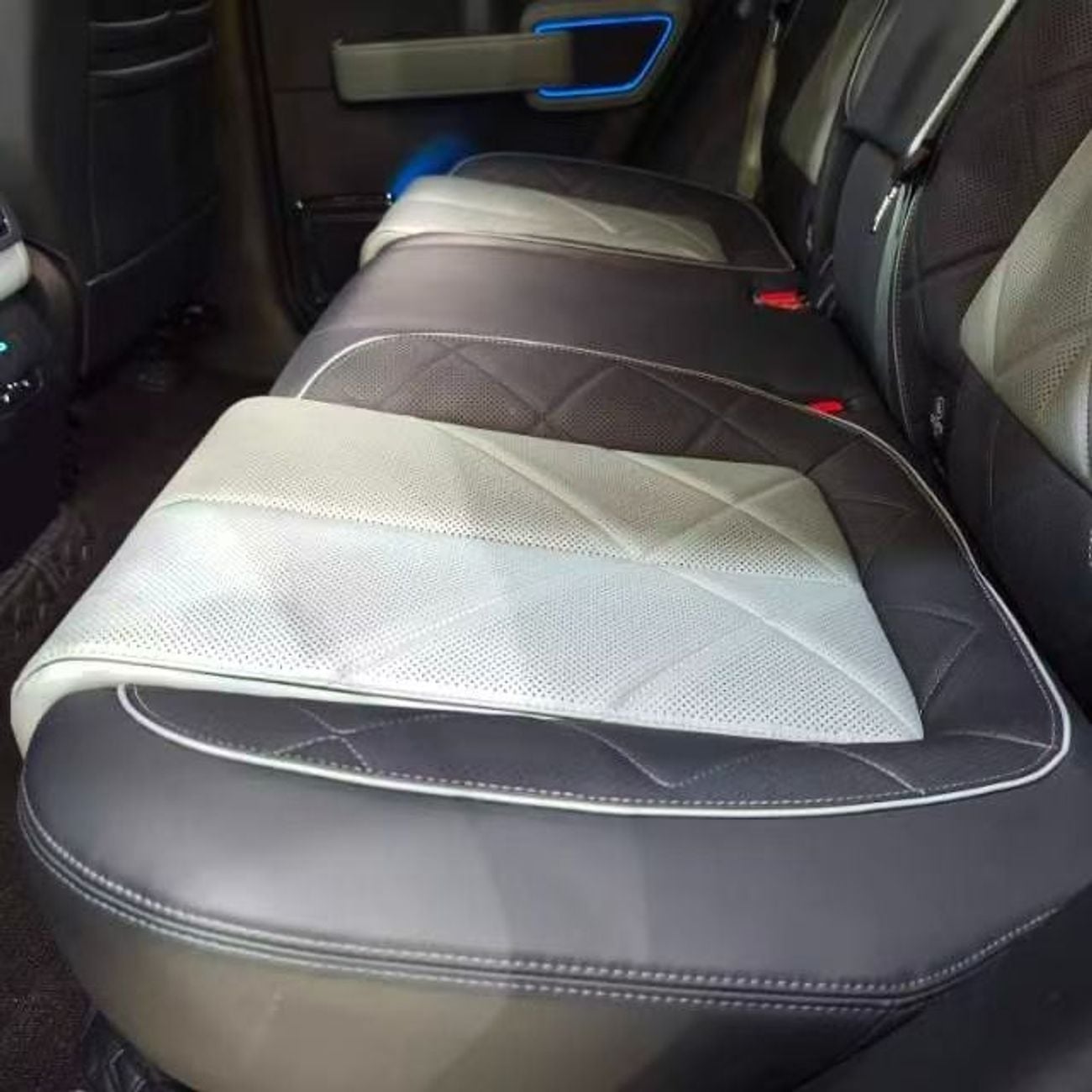 BYD Leopard 5 STD (NON GCC)