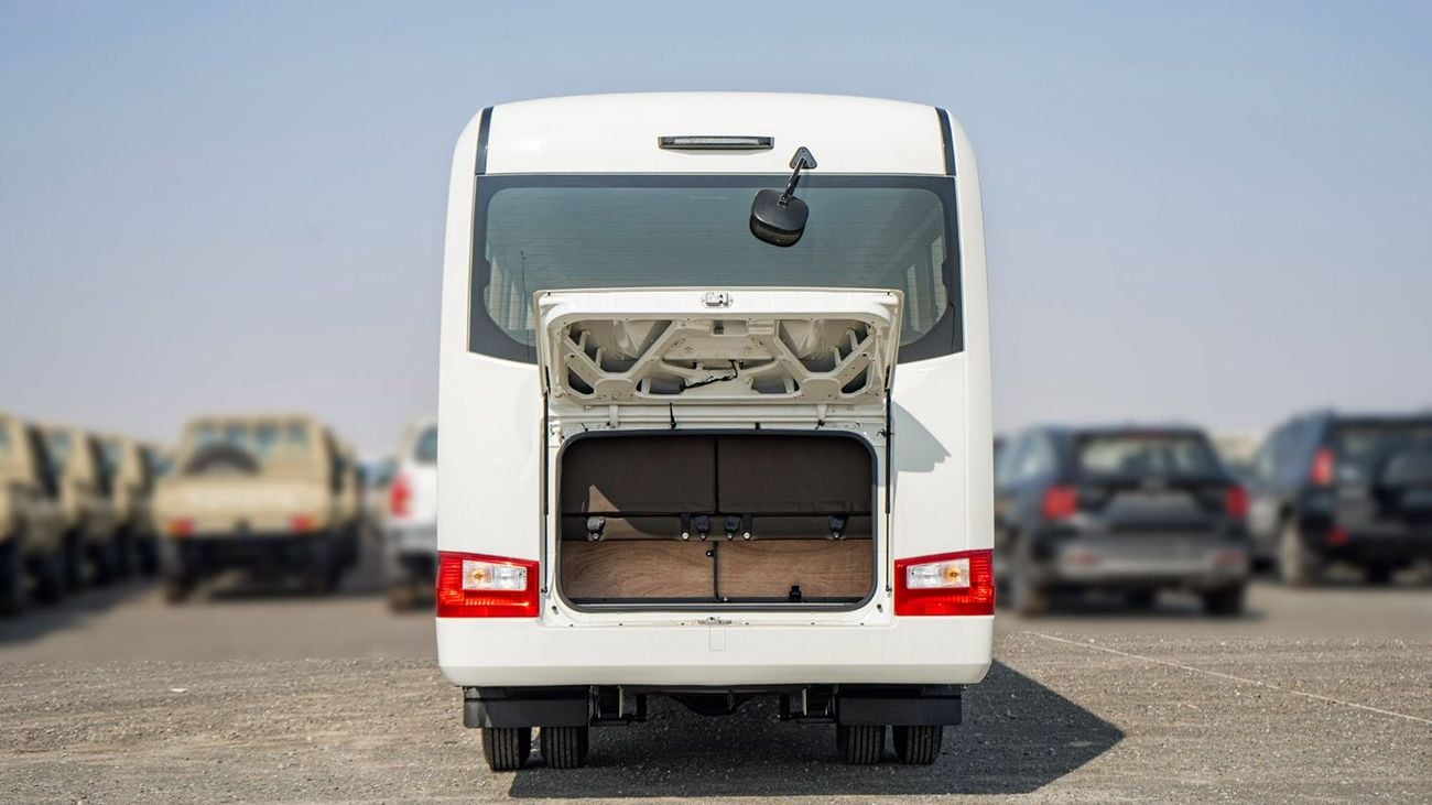 Toyota Coaster 4.2L 30 SEATER