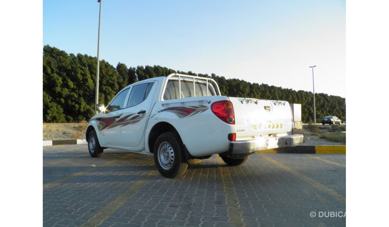 Mitsubishi L200 2013 REF#57 4X2