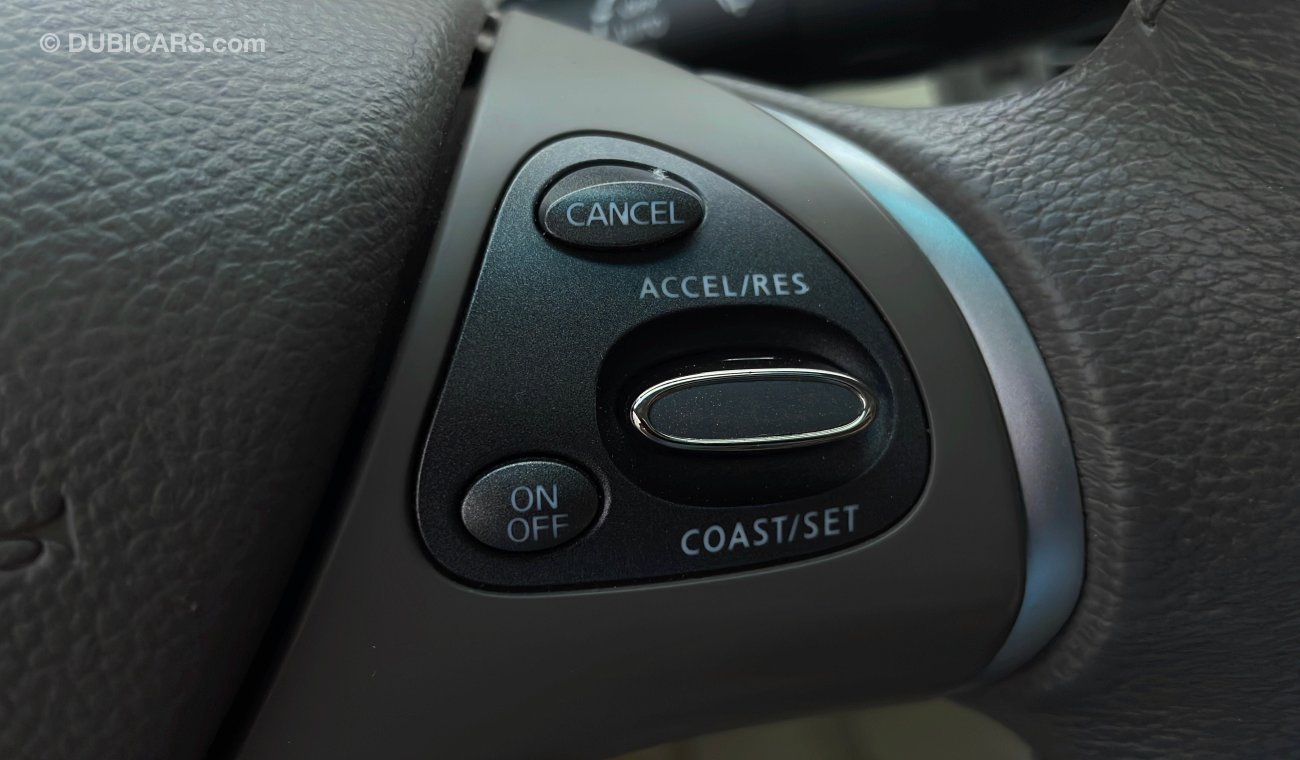 Infiniti Q70 EXCELLENCE 3.7 | Under Warranty | Inspected on 150+ parameters