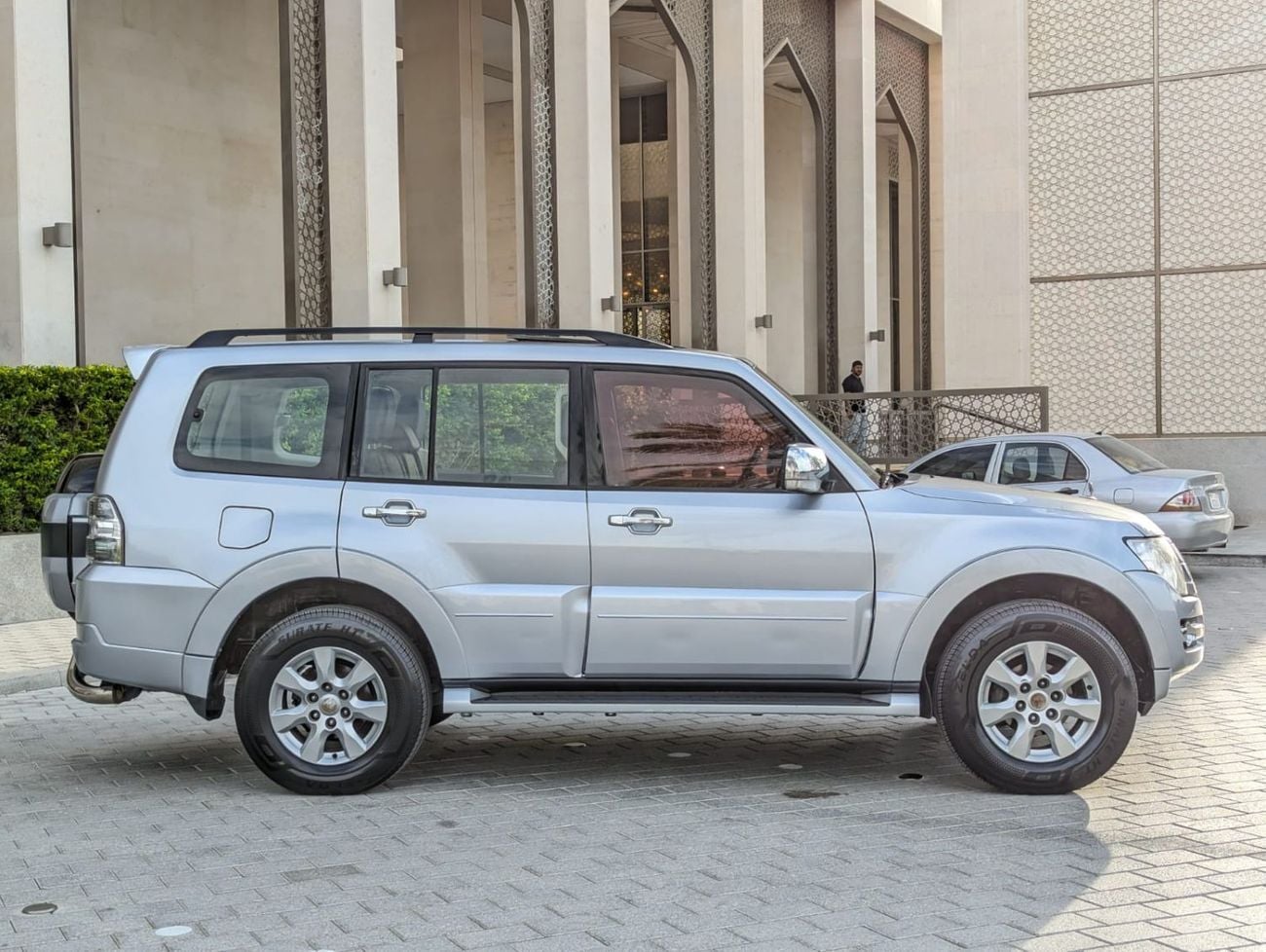 Mitsubishi Pajero GLS HIGHLINE