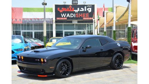 Dodge Challenger 2023//CHALLENGER//SXT-LOW MILEG //AIR BAGS/VERY GOOD CONDITION