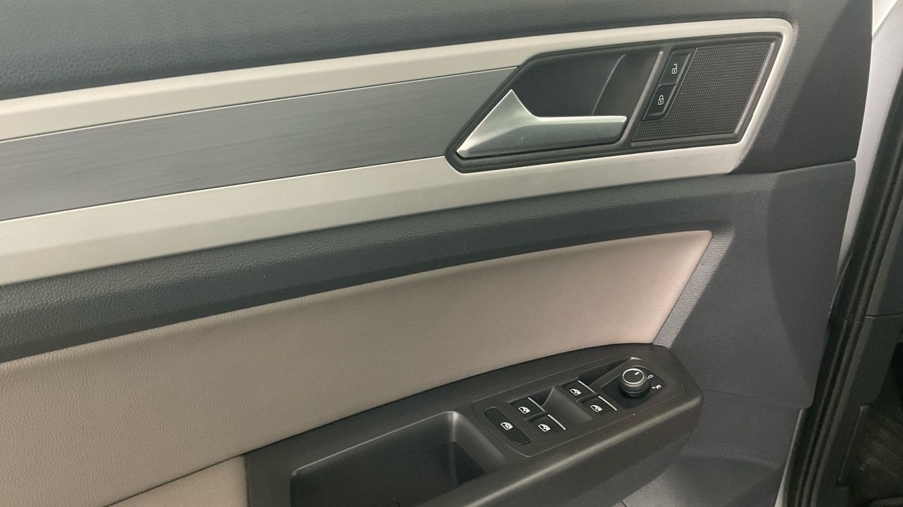 Volkswagen Teramont Trendline | upto AED 20,000 Ramadan Discount | Guaranteed Warranty | 0 Down Payment
