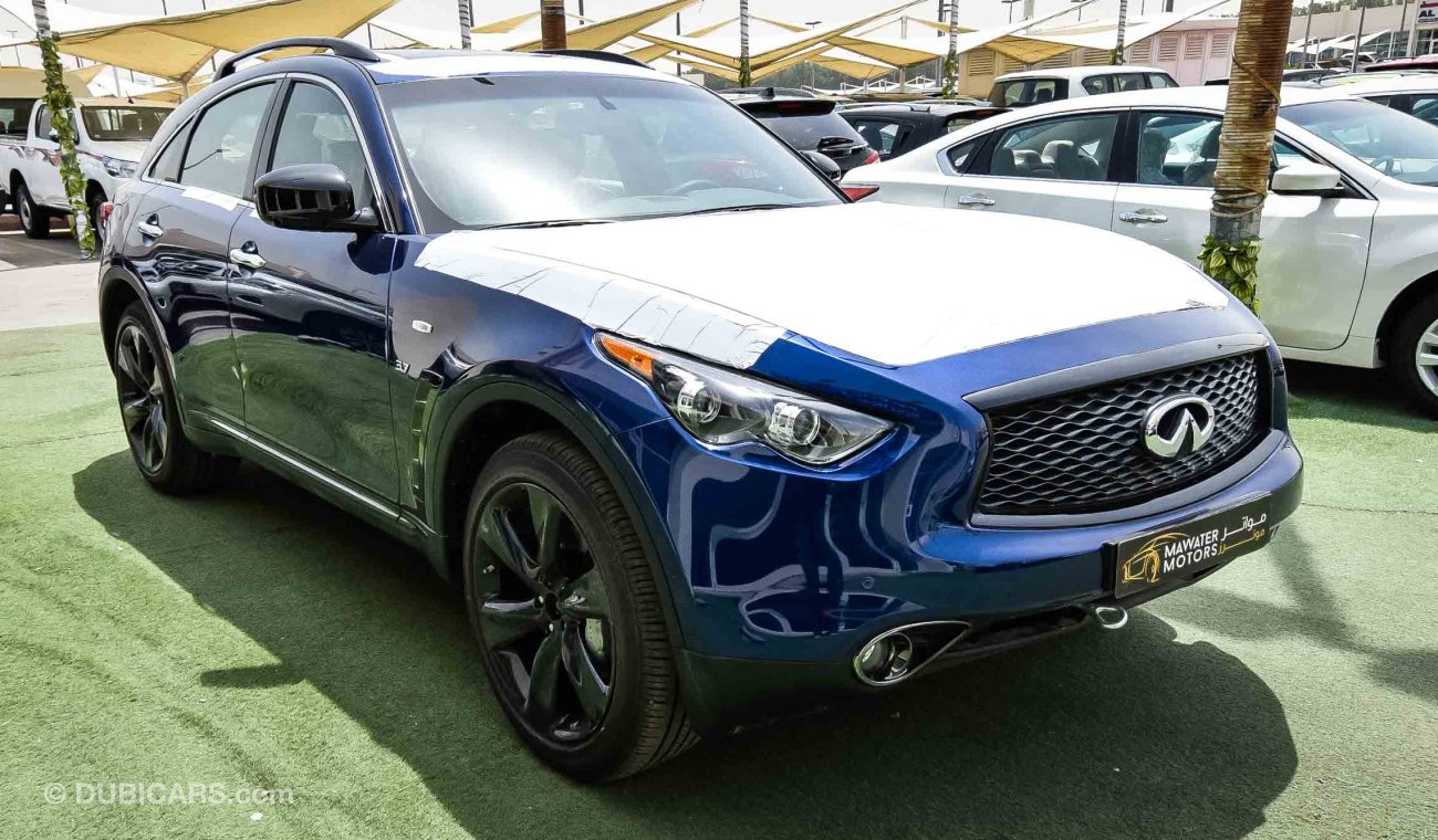 إنفينيتي QX70 S 3.7