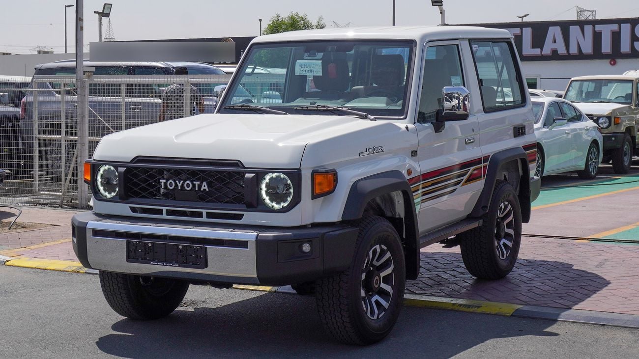 Toyota Land Cruiser 70 LX 4.0L V6 A/ T  Al Futtaim