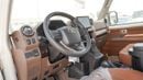 Toyota Land Cruiser 70 HT VXR 4.0L V6