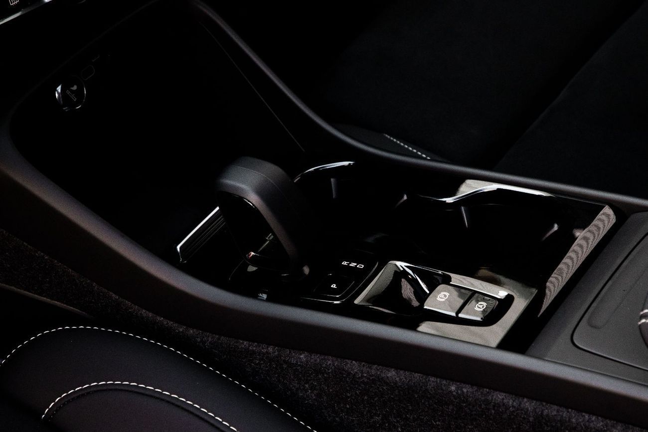 Volvo XC40 Ultimate Dark | 2,448 P.M  | 0% Downpayment | Immaculate Condition!