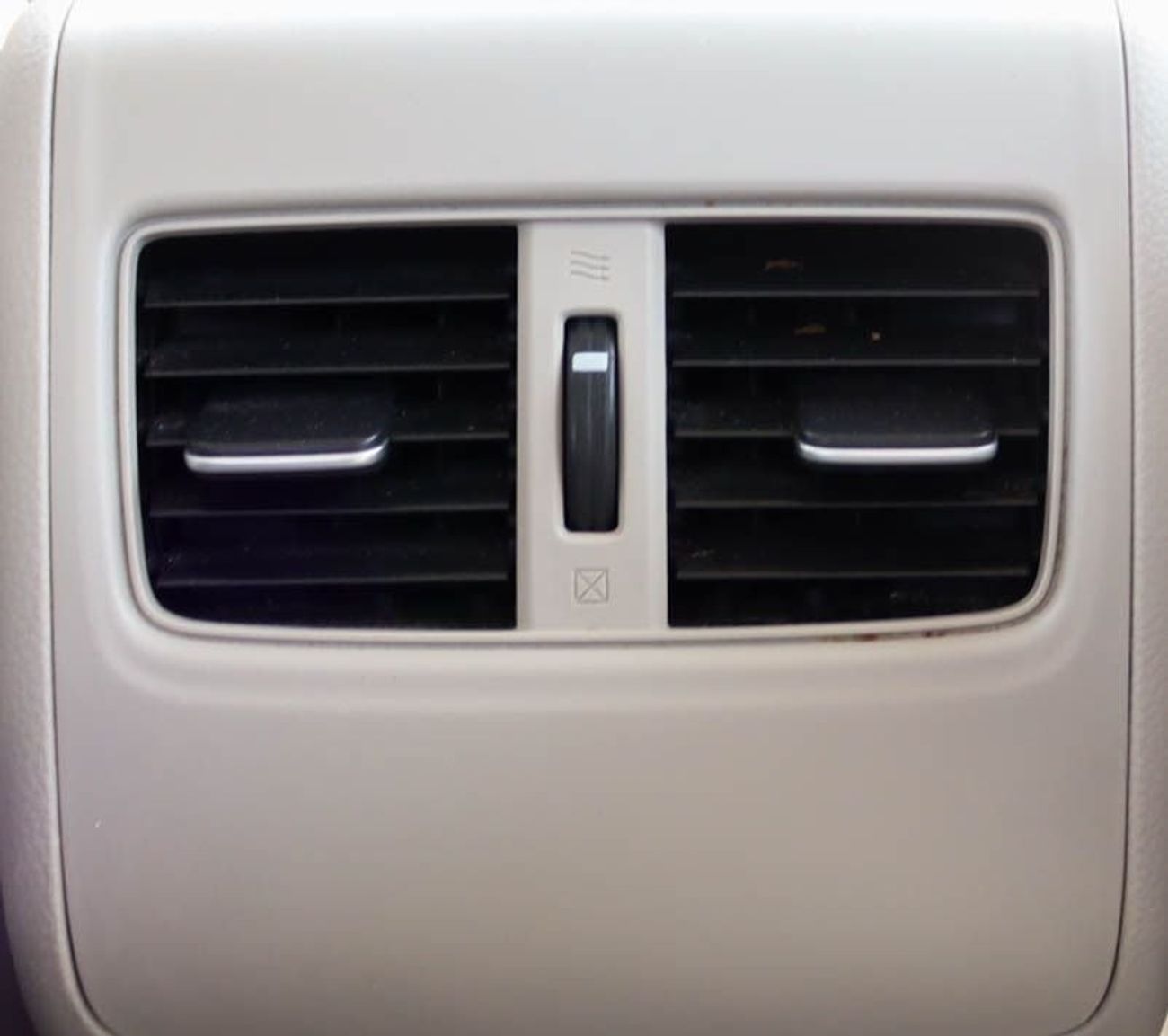 هوندا أكورد سيارة هوندا أكورد 2022 بحاله ممتازه وبدون حوادث  بمحرك 1500 - وممشى 63000 كيلو متر - وبسعر 69000