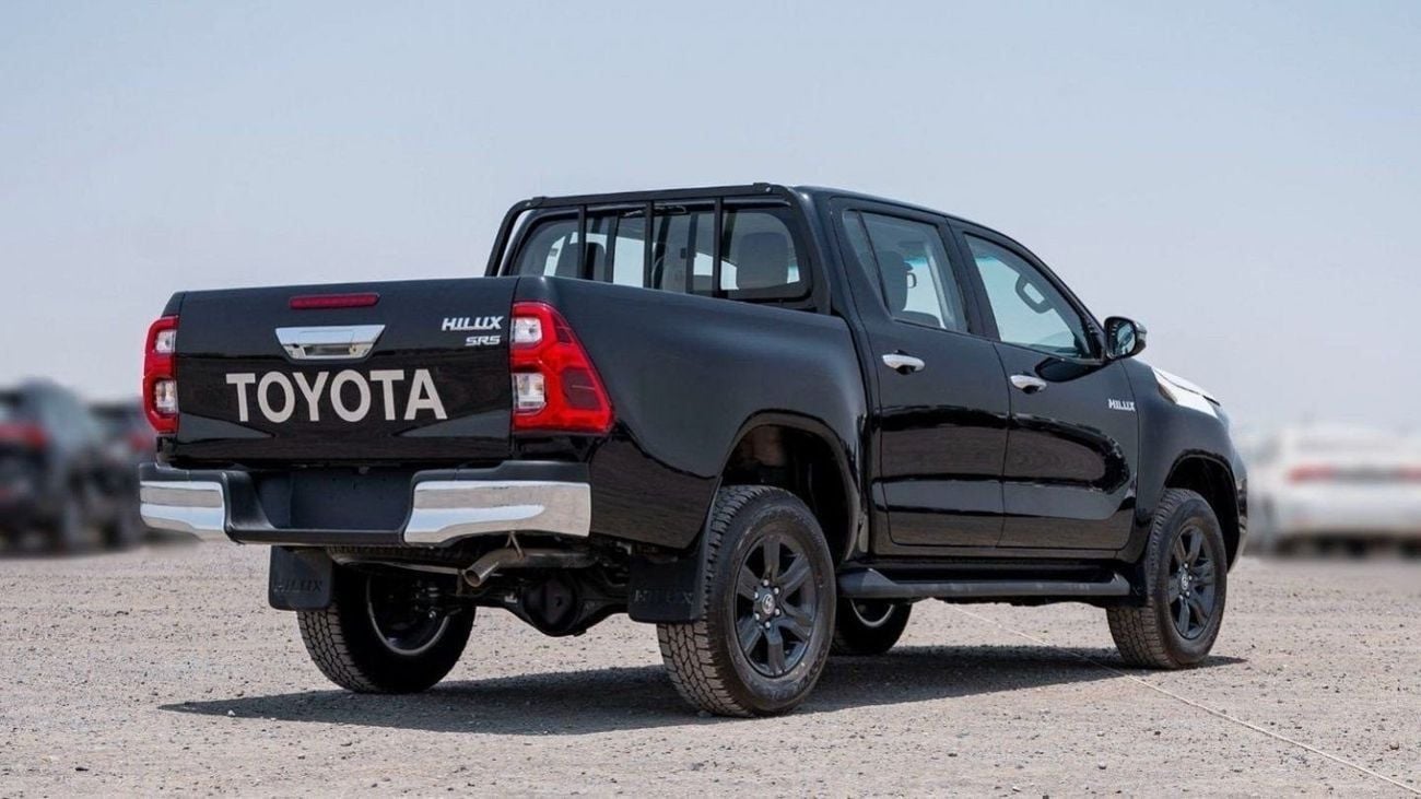 تويوتا هيلوكس SGLX 2.4L Diesel
