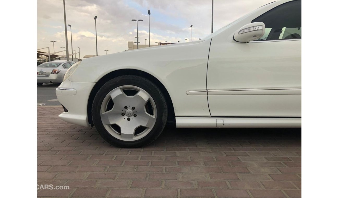 Mercedes-Benz S 350 Mercedes Benz S350 model 2005GCC car prefect condition full option sun roof leather seats back camer