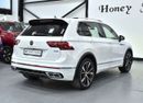 فولكس واجن تيجوان Volkswagen Tiguan R-Line 4Motion ( 2024 Model ) in White Color GCC Specs