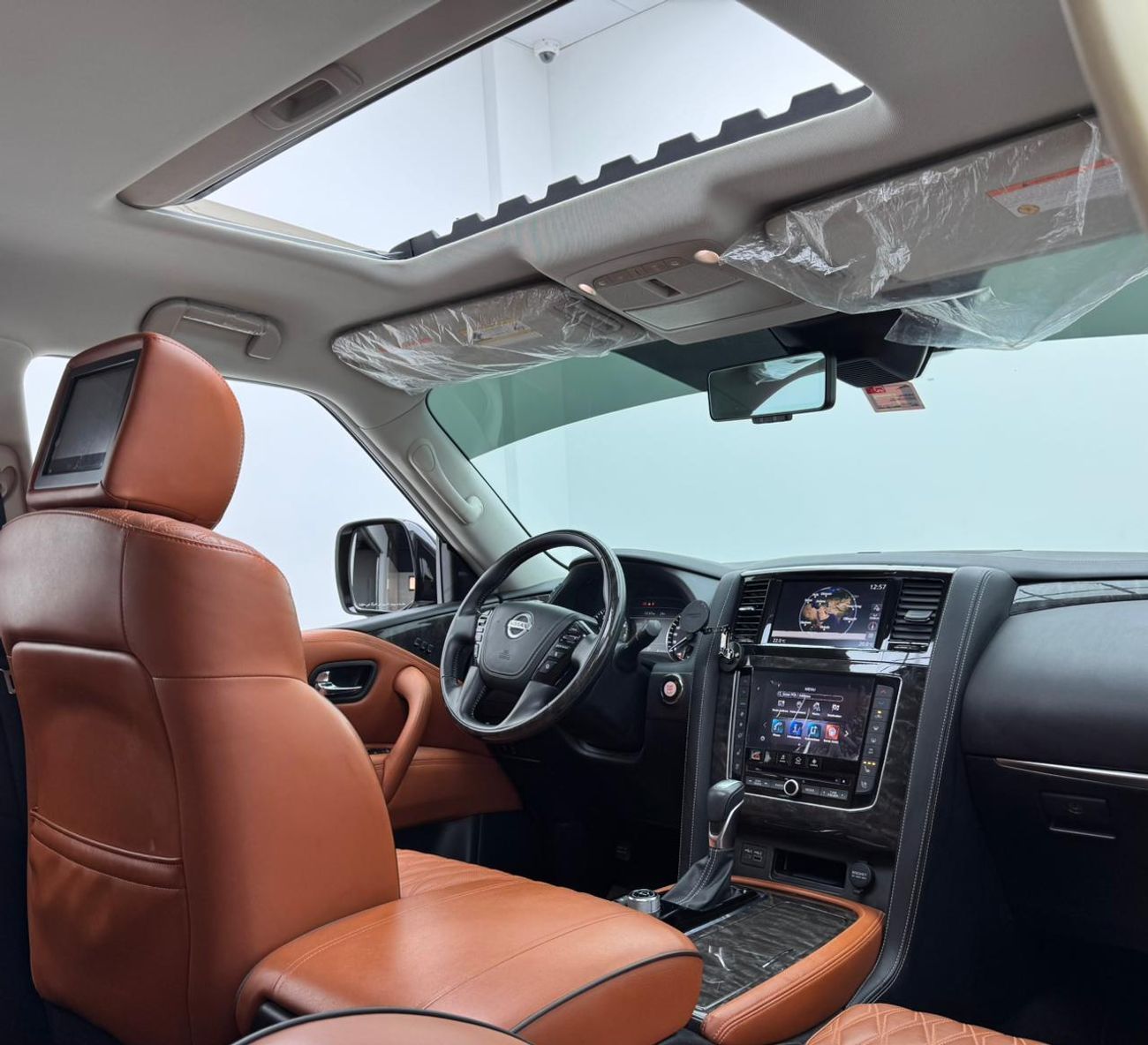 Nissan Patrol SE Platinum City 4.0L 2021 Nissan Patrol SE Platinum City, 1 Year Warranty, Nissan Service History,