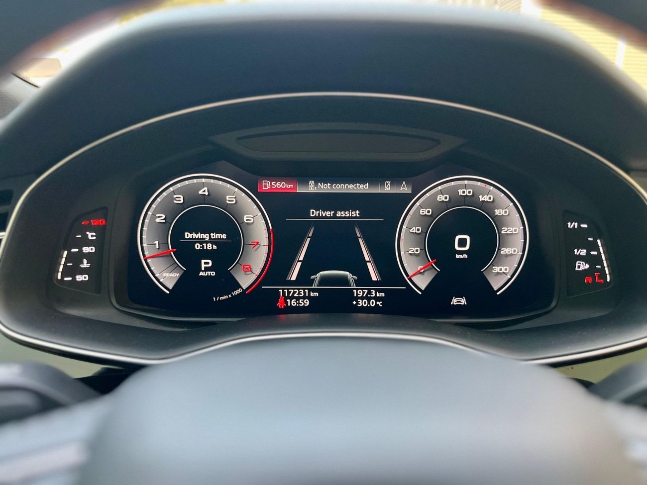 أودي Q8 55 TFSI quattro S-Line 3.0L (340 HP)