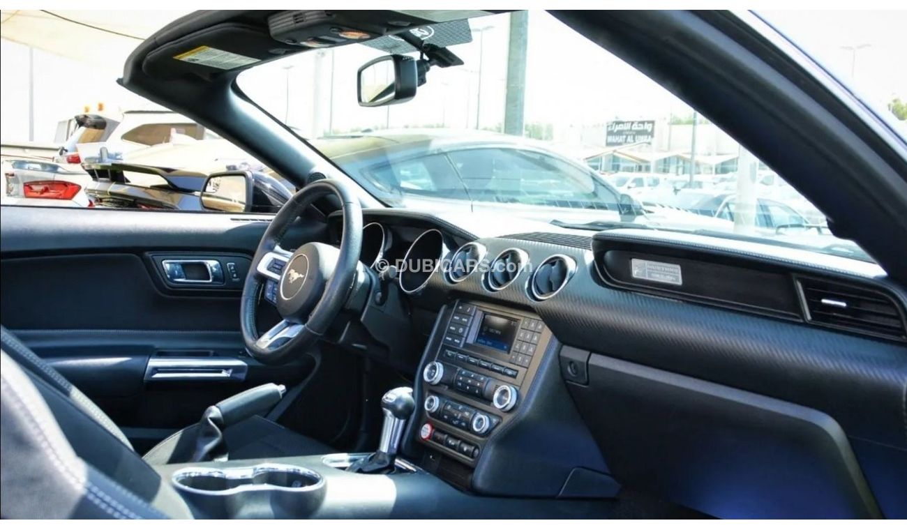 Ford Mustang $$ SOLD $$   Std Mustang *STANDARD* V6 3.7L 2017/CONVERTIBLE/Clean/Very Good Condition
