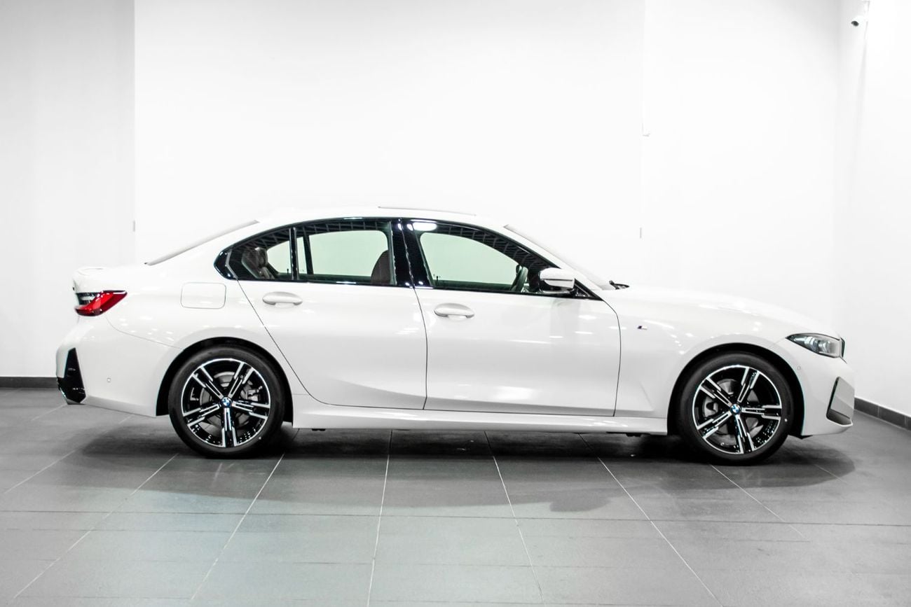 BMW 320i M SPORT