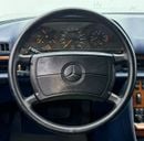 Mercedes Benz 560 SEL 1989 Mercedes-Benz 560 SEL, Excellent Condition, Japanese Specs.
