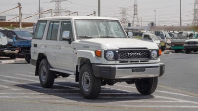 Toyota Land Cruiser 70 LX 4.0 L V6