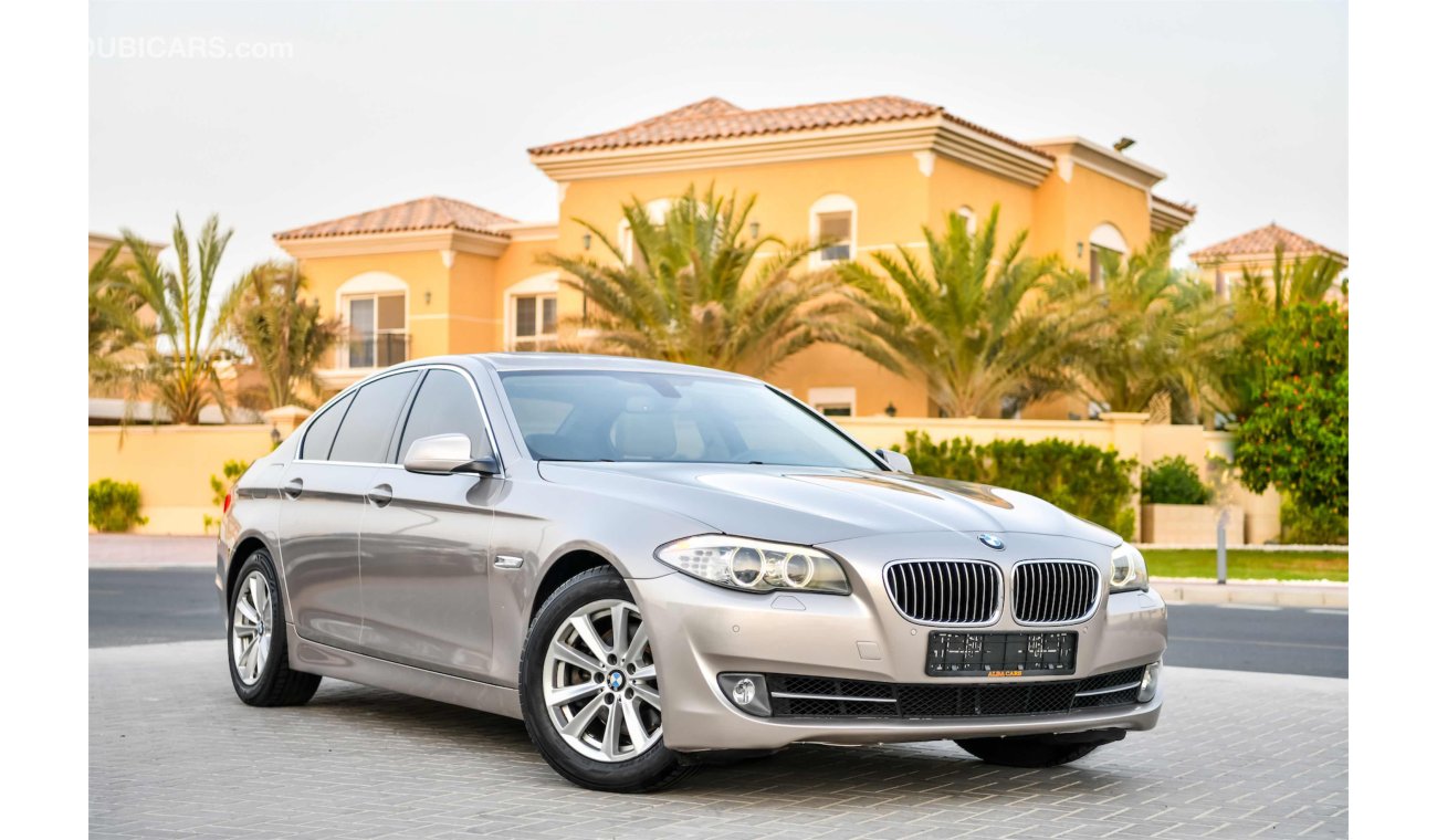 بي أم دبليو 520 i - Pro Navigation, Sunroof - AED 960 Per Month! - 0% DP