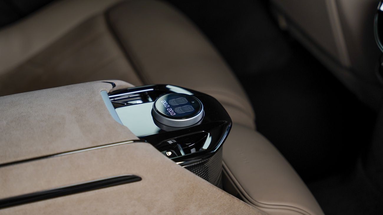 فيراري بوروسانجوي Ferrari Purosangue 2025 - V12