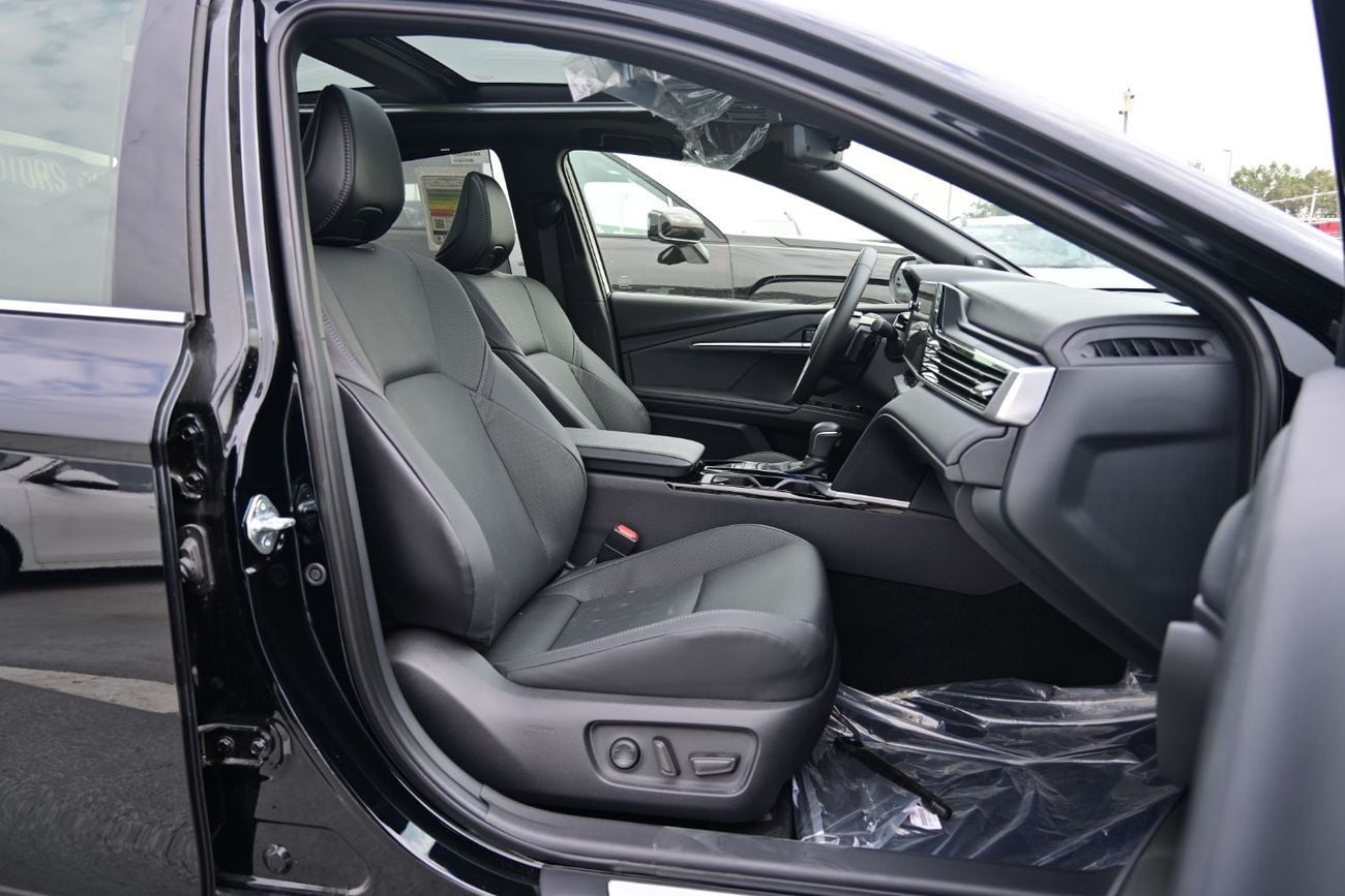Toyota Camry LIMITED HEV Toyota Camry Limited 2.5L Hybrid GCC, Model 2025, Color Black