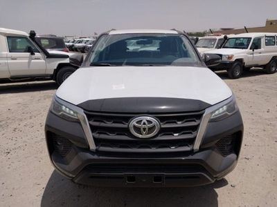 Toyota Fortuner GX1 2.4L