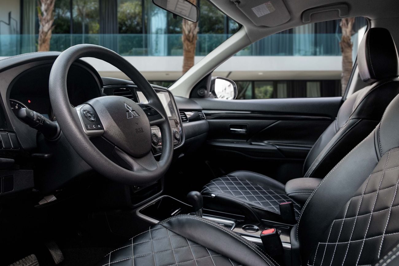 ميتسوبيشي آوتلاندر Outlander | 833 P.M | 0% Downpayment | UNDER WARRANTY