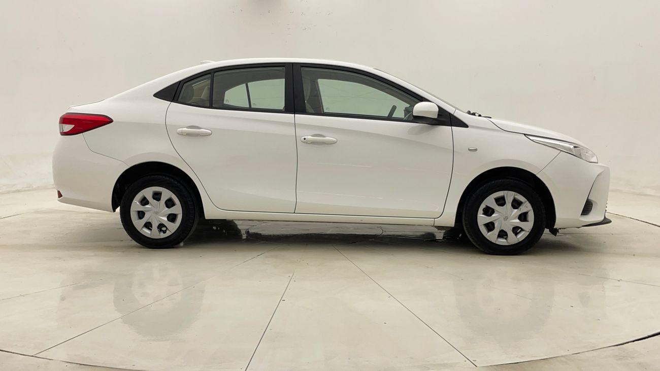 تويوتا يارس SE 1.5 | بدون دفعة مقدمة | اختبار القيادة في المنزل