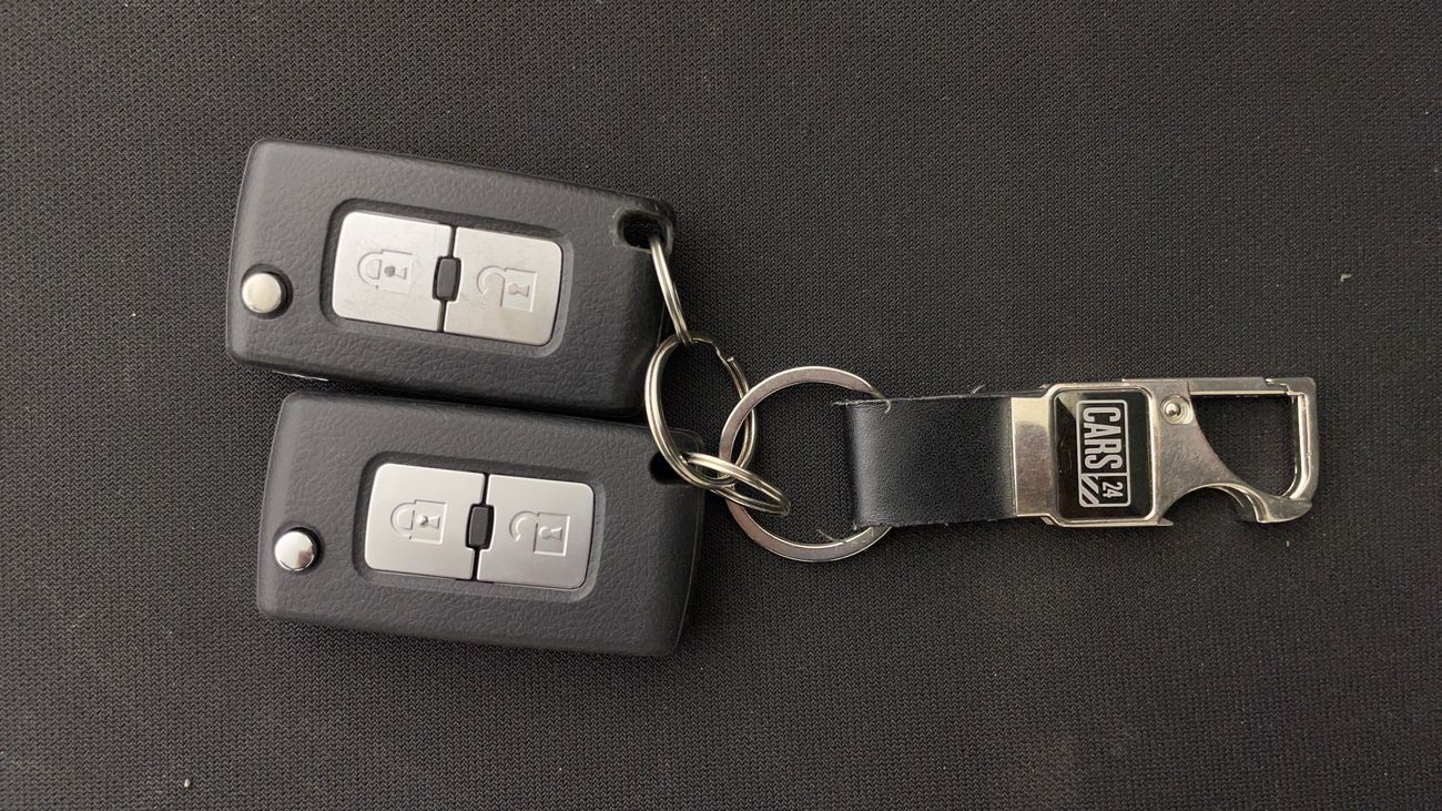 Mitsubishi Pajero GLS MIDLINE 3 | Zero Down Payment | Home Test Drive