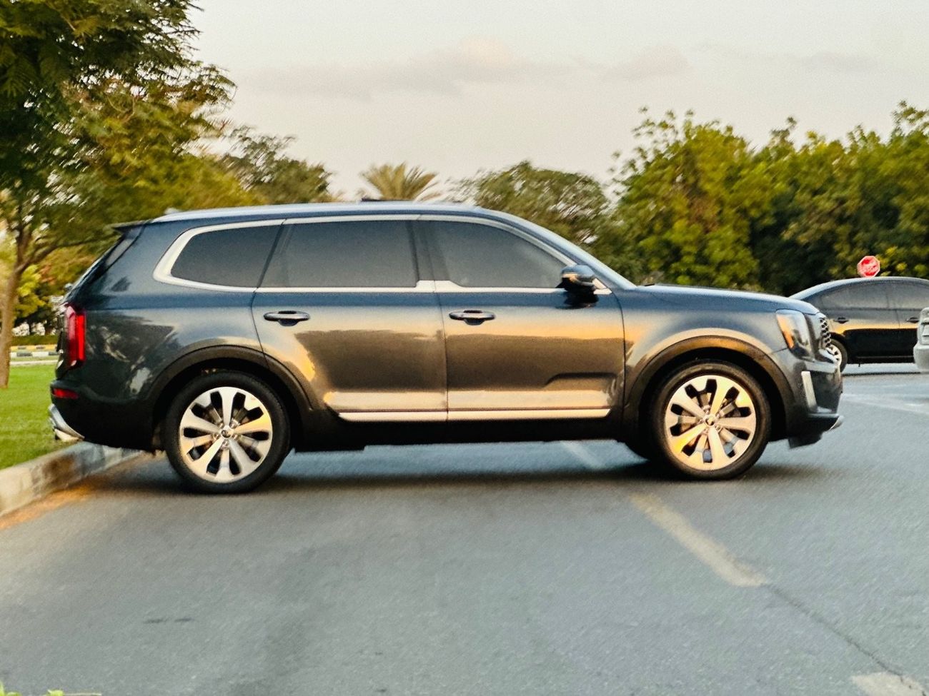 كيا تيلورايد SX 3.8L KIA TELLURIDE MODEL 2020 FULL OPTION