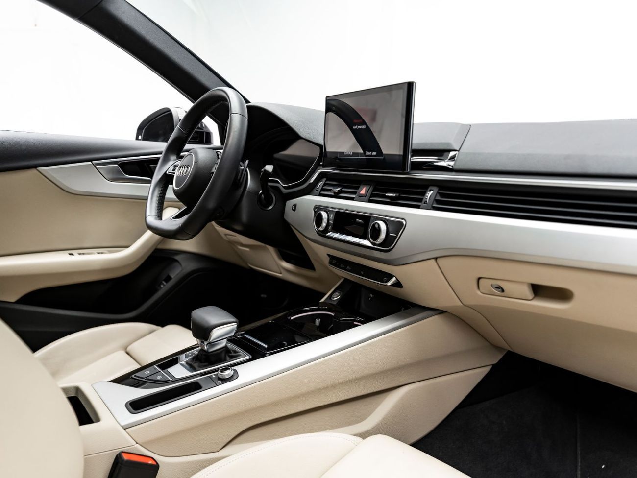 Audi A4 35 TFSI S Line 1.4L 2023 Audi A4 35 TFSI, 2028 Audi Warranty + Service Contract, Low KMs, GCC