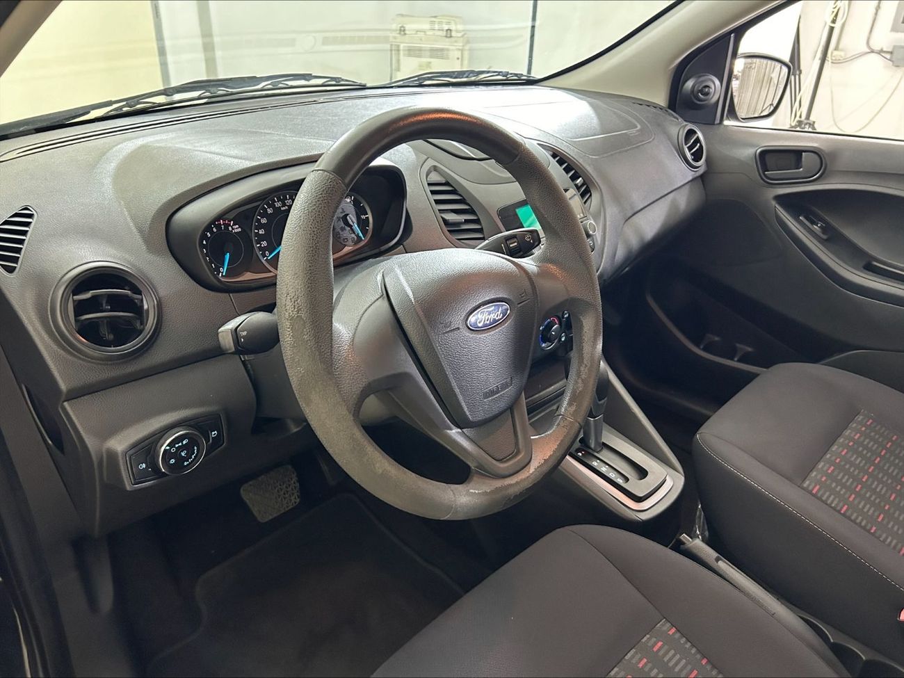 فورد فيجو FG2120 FIGO 5DR AMBIENTE CLTH AT