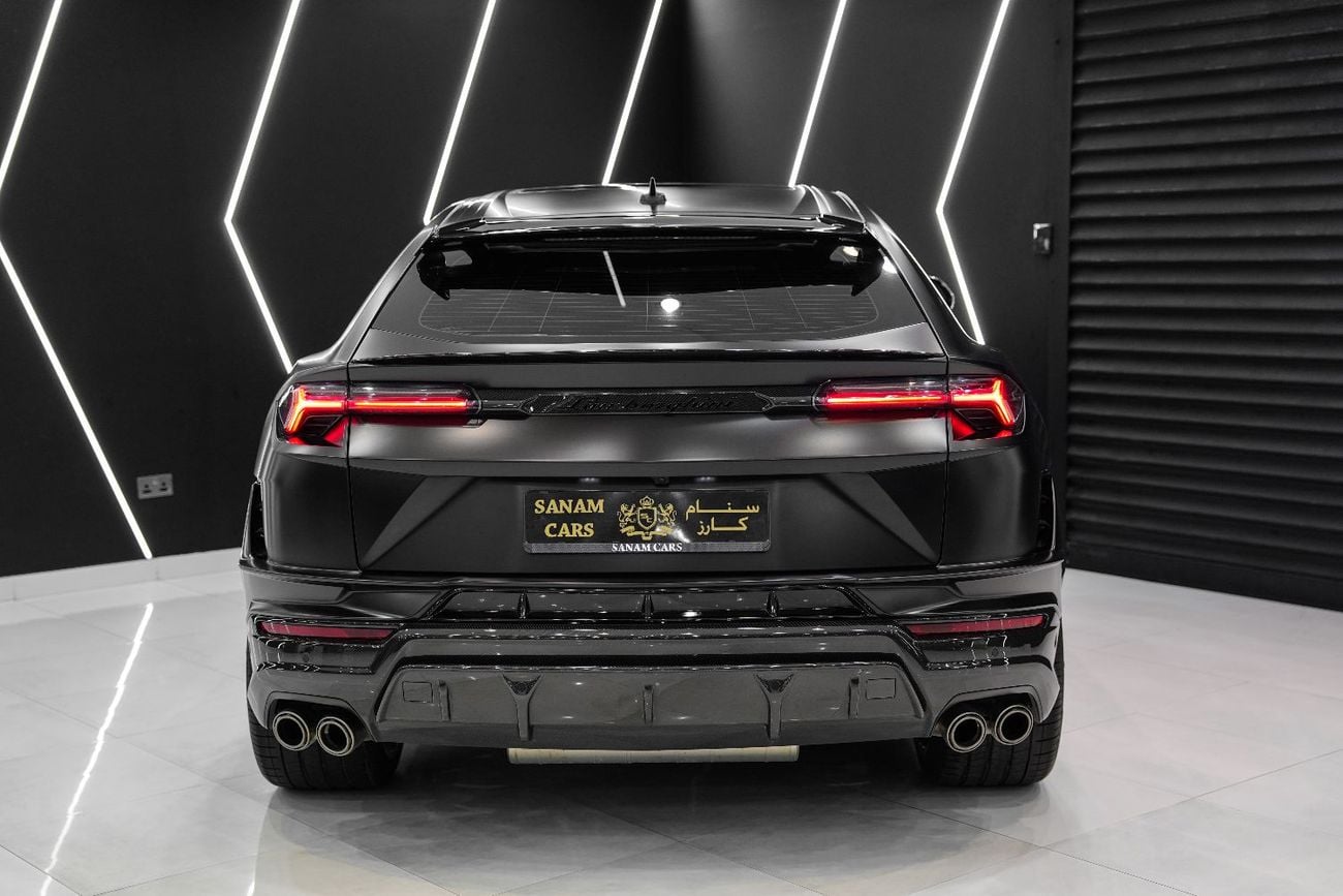 Lamborghini Urus 4.0T V8 Performante Rear Seat Entertainment, Carbon Fiber Pack, Lamborghini Warr + Serv!!