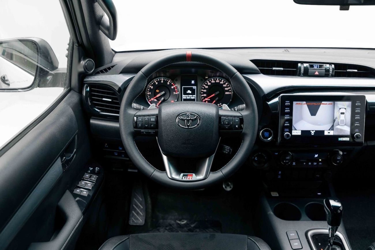 تويوتا هيلوكس 4.0L - Platinum White Pearl - GR-S White | Export Only