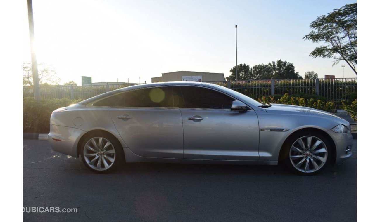 Jaguar XJ L 2013 LUXURY GCC SPECS FULL SERVICE HISTORY