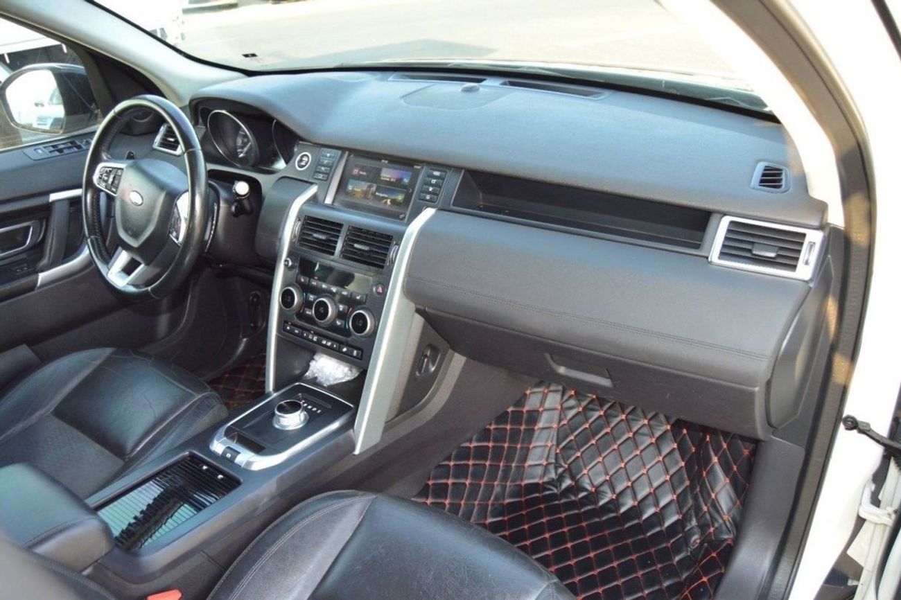 لاند روفر دسكفري Sport