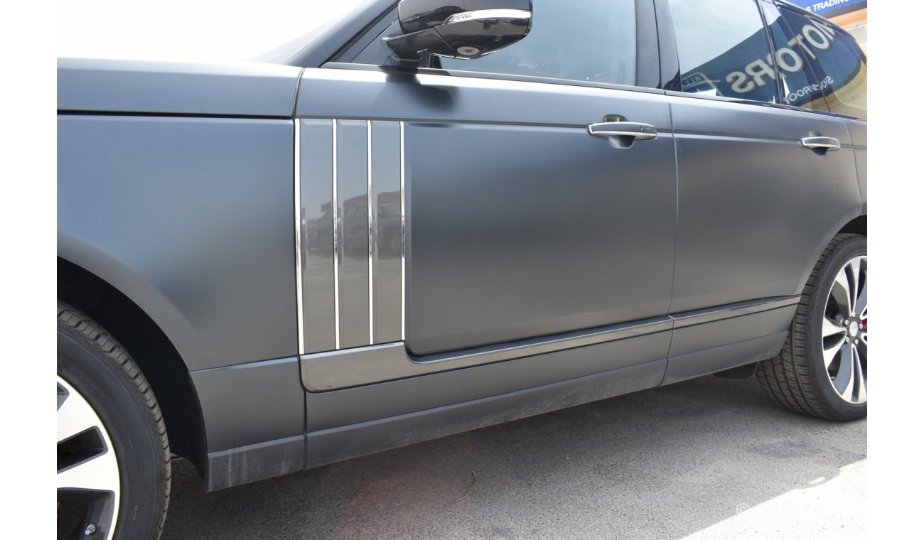 Land Rover Range Rover SV Dynamic - 2020 (MATT BLACK)