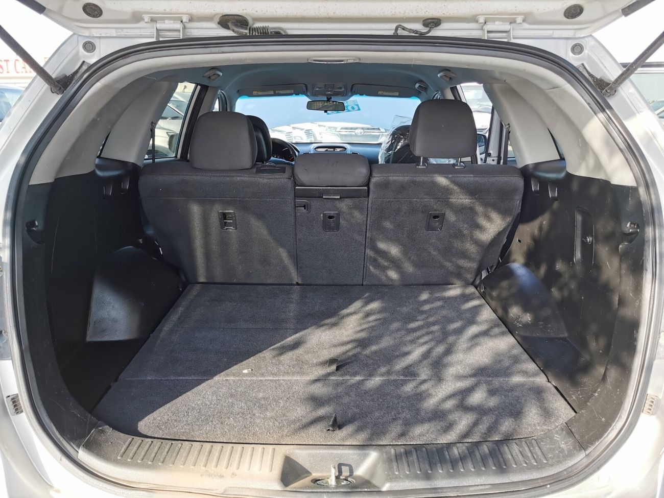 Kia Sorento LX / MID OPT / ONLY FOR EXPORT / LOT#82199