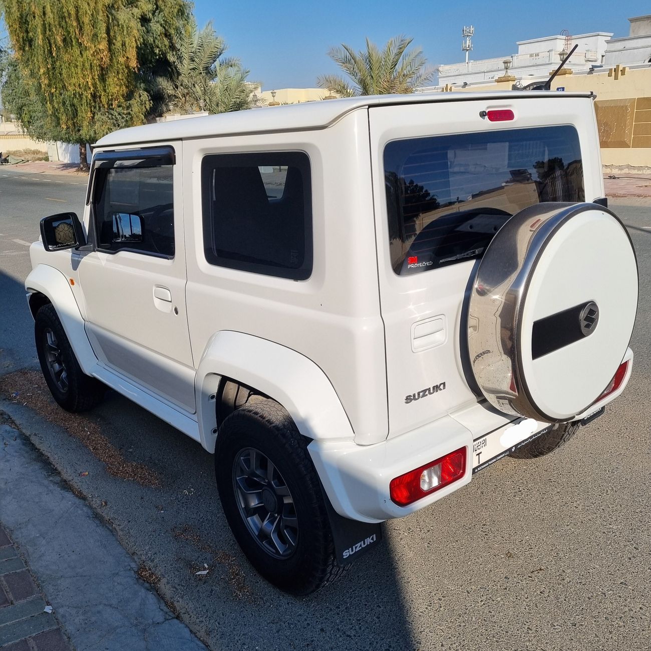 Suzuki Jimny 1.5L GL (M/T)