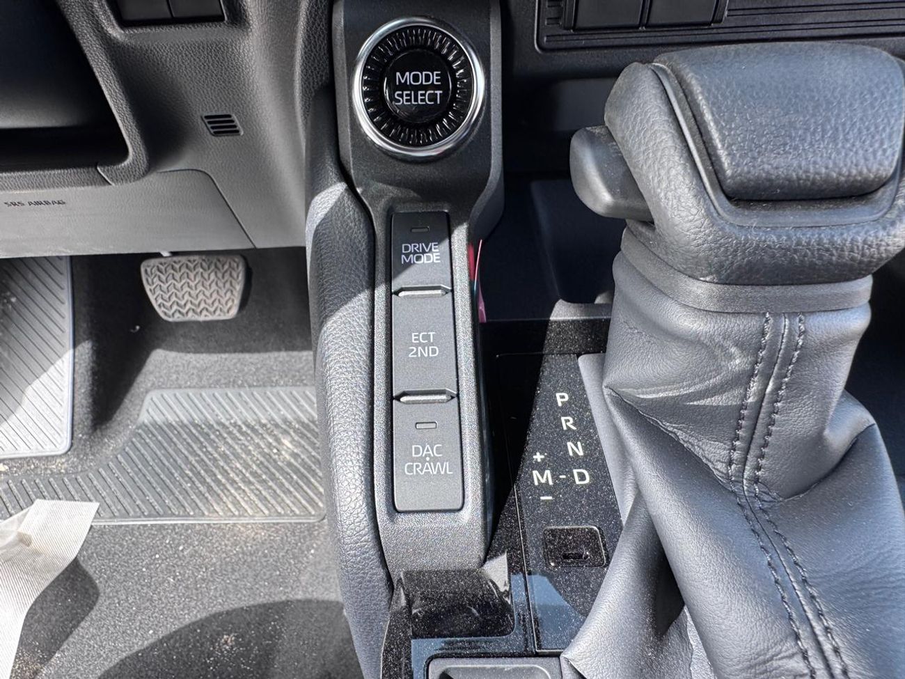 Toyota Prado 2.4L Basic (new shape)