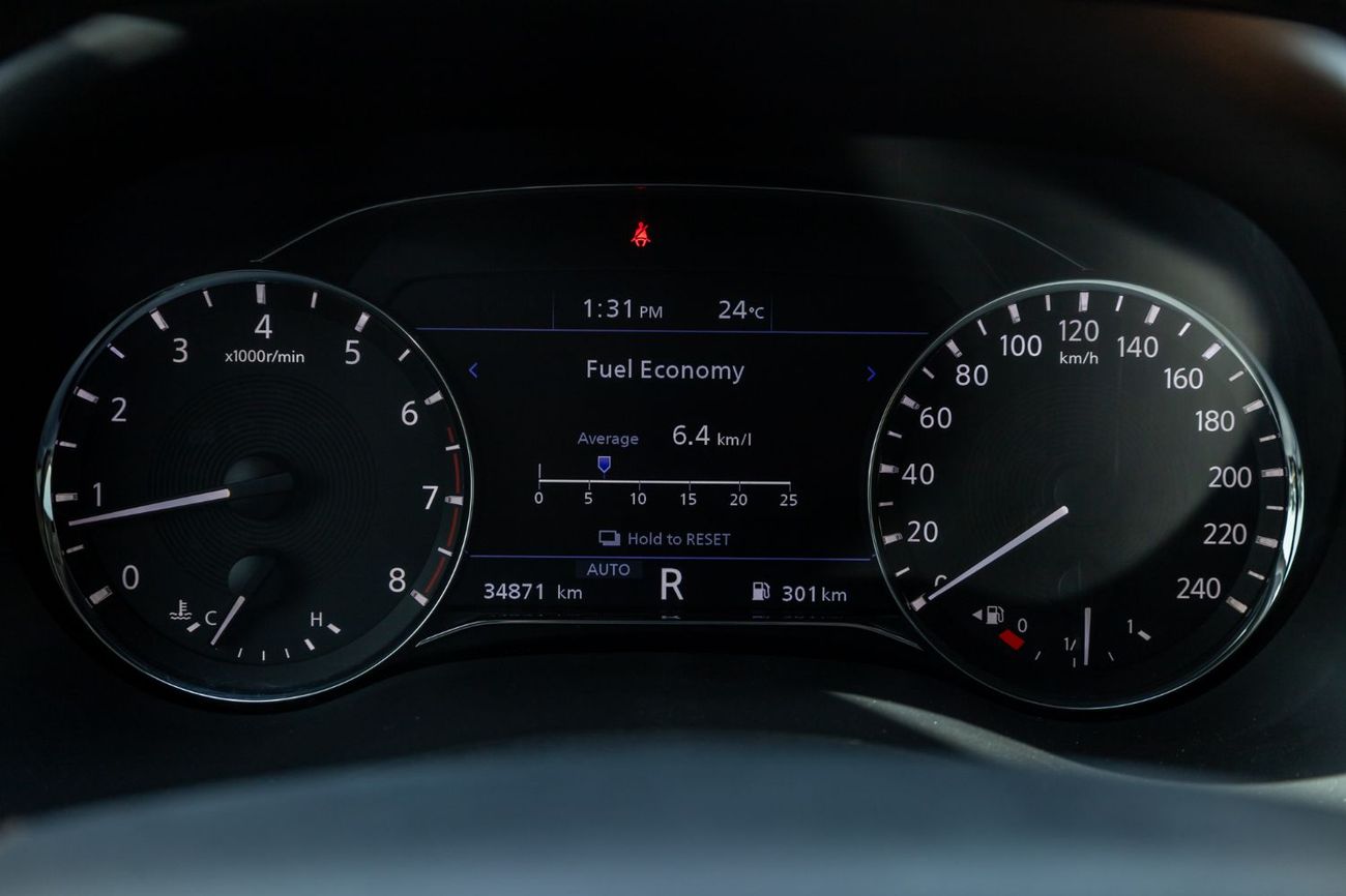 إنفينيتي QX80 Sensory 8 5.6L