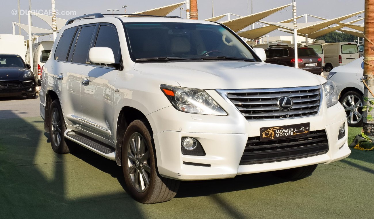 لكزس LX 570 GCC SPECIFICATION