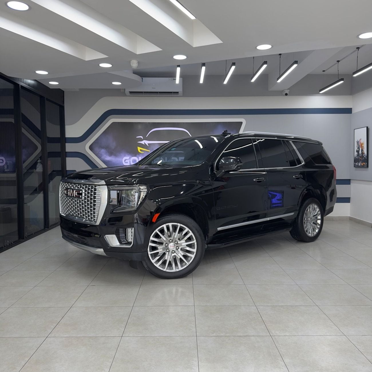 GMC Yukon Denali 6.2L Denali