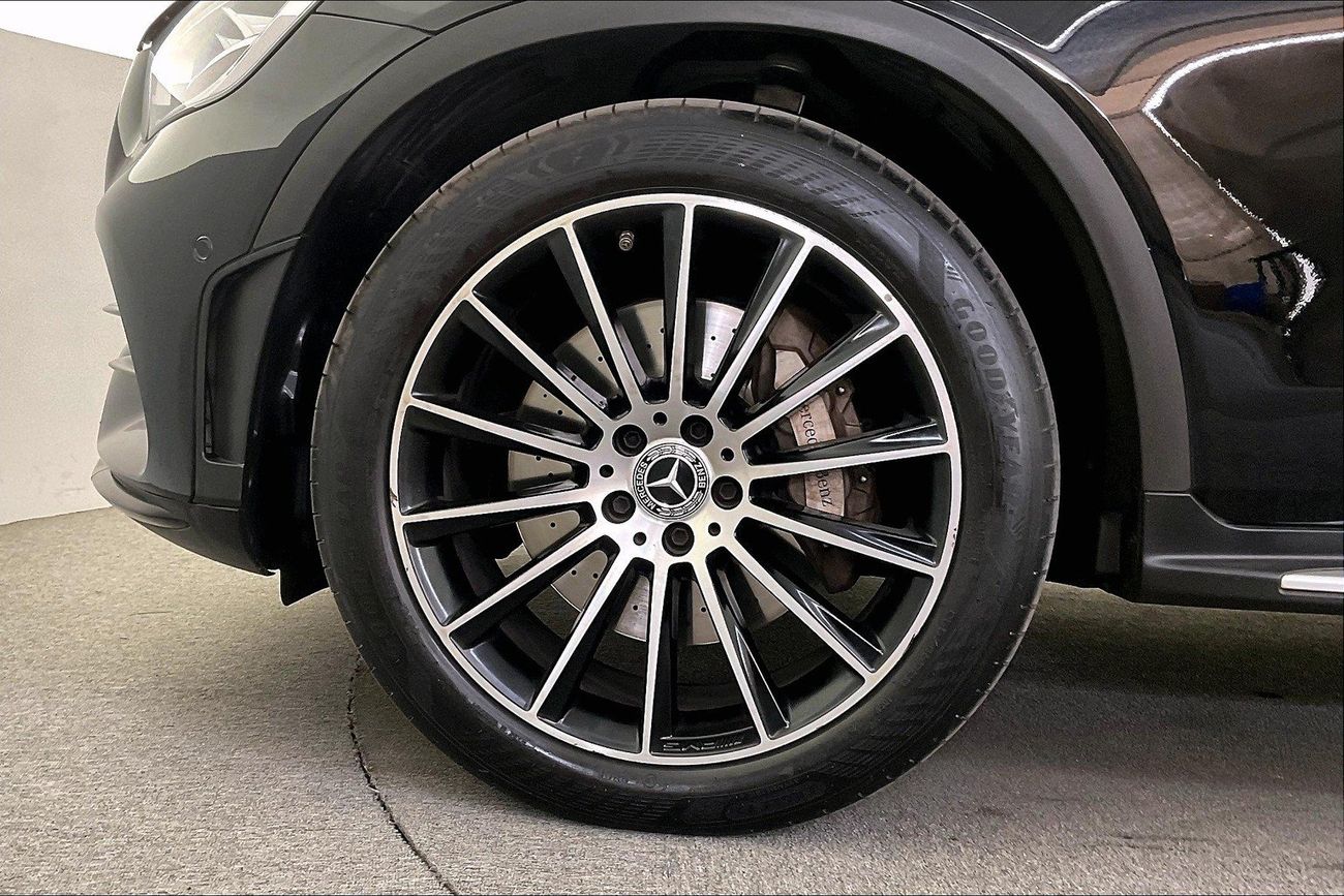 مرسيدس بنز GLC 200 Premium+ Coupe | شامل الضمان | 0 ﺪﻔﻋﺓ ﺃﻮﻟﻯ