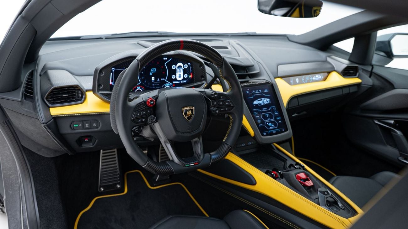 Lamborghini Revuelto GCC I Delivery Mileage I Warranty & Service